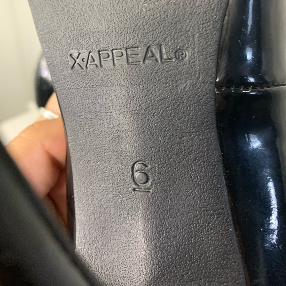 Black X-apeal heels - Picture 4 of 5